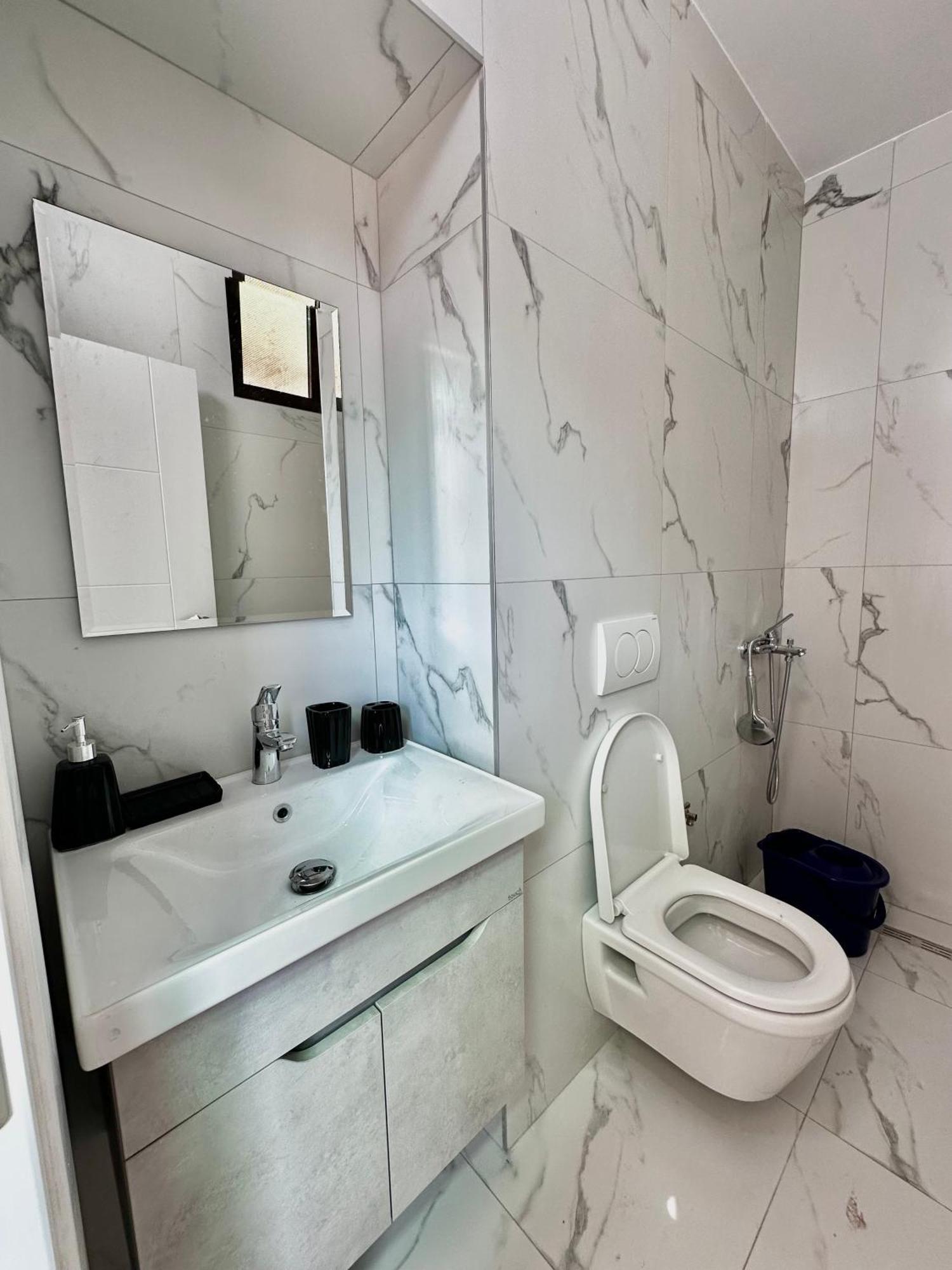 Tirana Apartment Center Jon المظهر الخارجي الصورة
